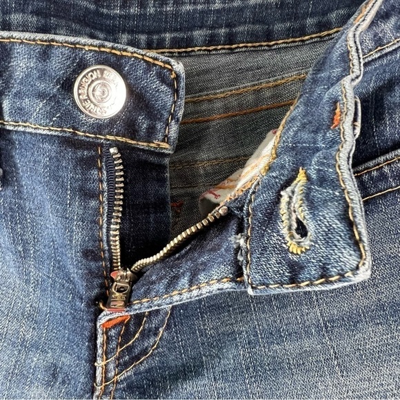 True Religion Jeans “Joey” Flare Twisted Seam Women’s Size 28 / 4 Low Rise - Picture 4 of 11